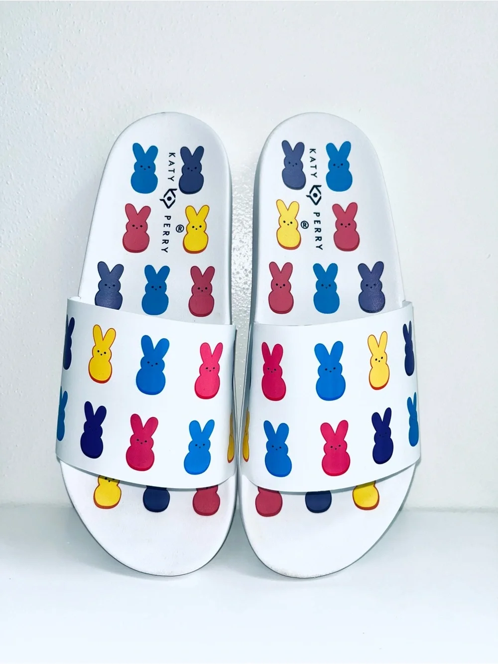 Katy Perry Collections X Peeps Bunny Slides Sandals Round Toe Wht/Mul EUC SZ 11